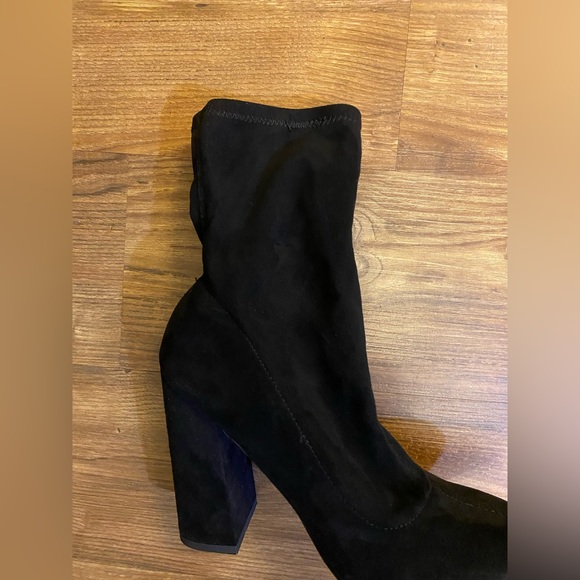 MISSGUIDED Black Sock Boots size 9 NWOT - Picture 3 of 4